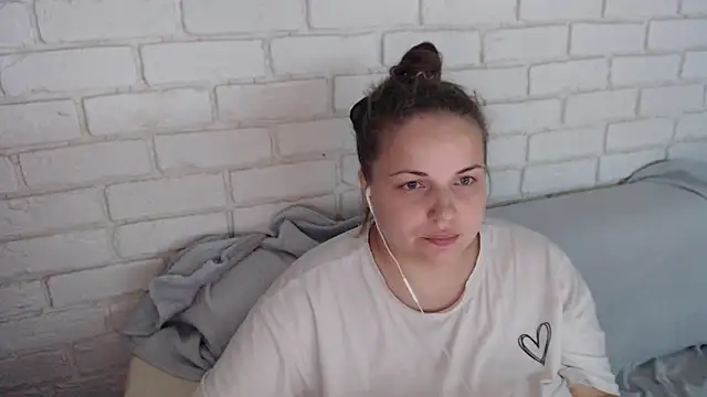 Snapshot of Crazyy_girl_ chatting on October 23, 2:49 pm Crazyy girl online show from October 23, 2:49 pm