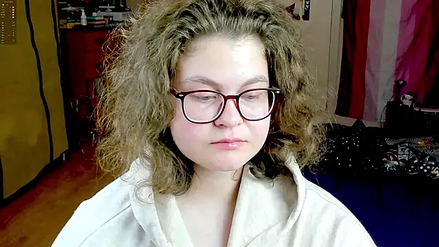 Snapshot of Sashy_Way chatting on October 11, 8:29 pm Sashy Way online show from October 11, 8:29 pm