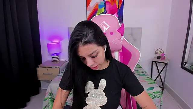 KristalFoxx online show from October 12, 10:25 am