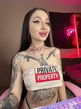 Molly  Moon online show from March 28, 2:44 am