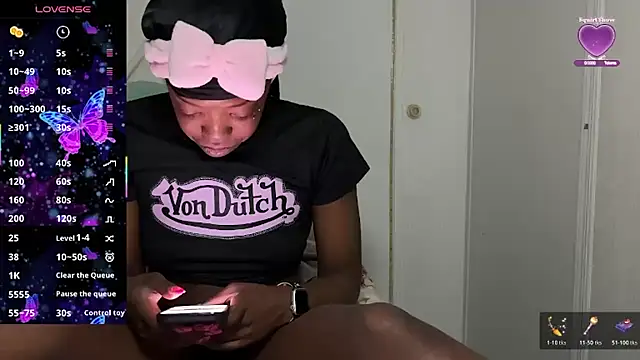 minimama69 online show from March 31, 8:59 am