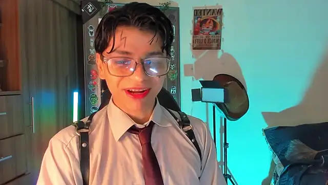 marckalexis online show from December 20, 1:34 am