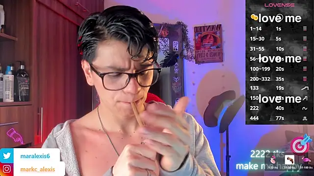 marckalexis online show from May 31, 2:13 pm