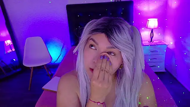 Snapshot of Cuckold_lover69 chatting on February 13, 3:07 am Cuckold lover69 online show from February 13, 3:07 am