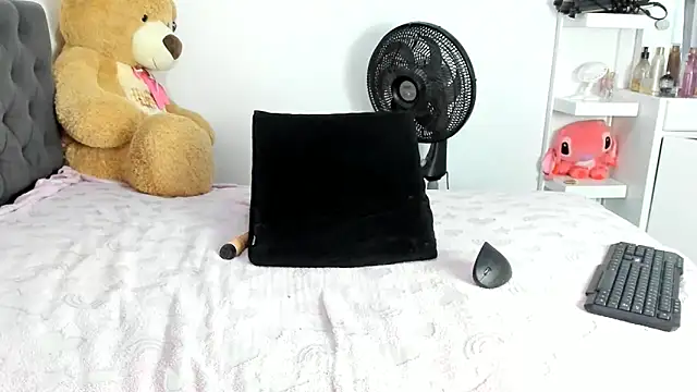 canela wet online show from February 5, 1:22 pm