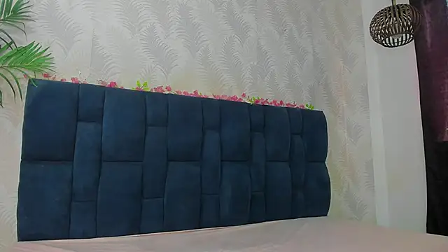 Ammy Connor1 online show from March 14, 8:58 pm