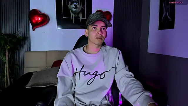 Mike 0233  online show from February 25, 4:24 am