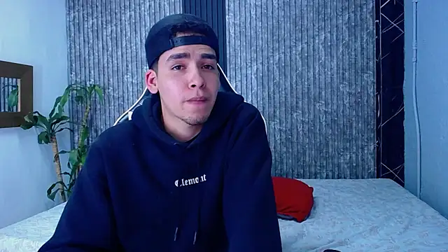 Mike 0233  online show from October 18, 4:15 am