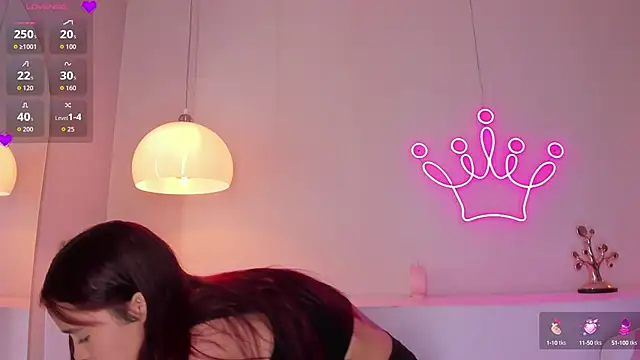 Snapshot of violeth_hill chatting on October 7, 8:06 pm violeth hill online show from October 7, 8:06 pm