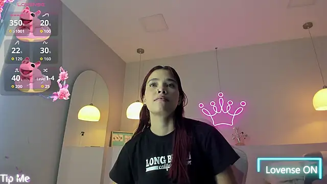 Snapshot of violeth_hill chatting on November 25, 6:30 pm violeth hill online show from November 25, 6:30 pm