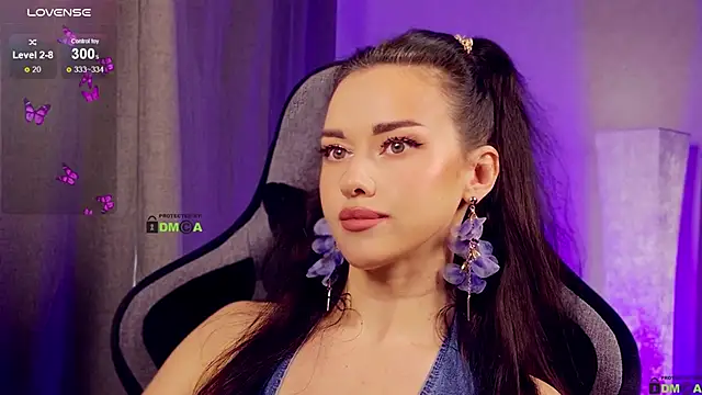 -CrazyAnna- online show from May 18, 11:05 am