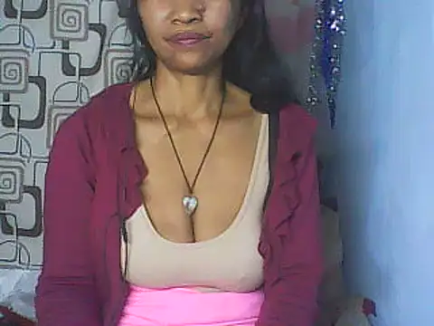Snapshot of nene_belle chatting on June 30, 7:48 pm nene belle online show from June 30, 7:48 pm
