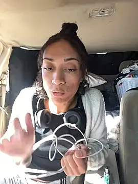 starrynikki online show from January 12, 6:59 pm