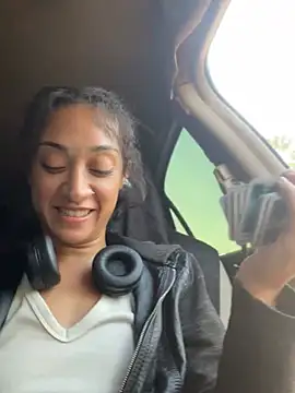 starrynikki online show from February 6, 12:54 am