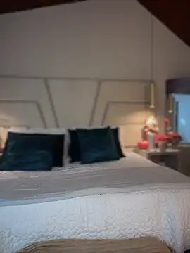 Miss ary online show from November 27, 12:18 pm