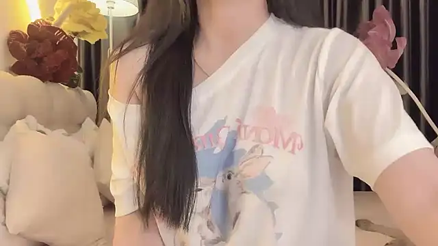 Nacy-Moonlight online show from April 15, 4:58 pm