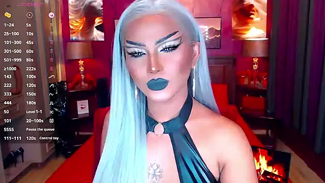 Snapshot of NatalyaFox chatting on May 23, 3:38 pm NatalyaFox online show from May 23, 3:38 pm