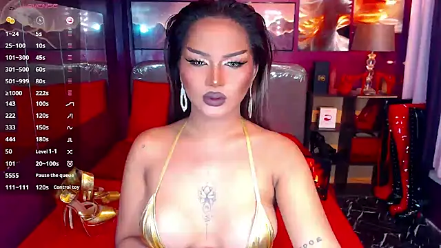Snapshot of NatalyaFox chatting on June 16, 8:55 pm NatalyaFox online show from June 16, 8:55 pm