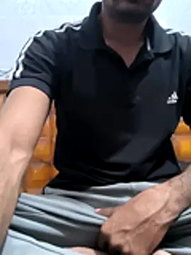 toxicboy121212 online show from February 26, 4:28 pm