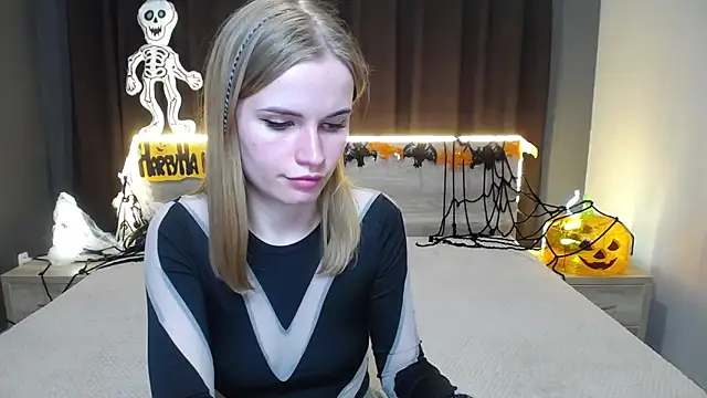 Snapshot of MargaritaKiss chatting on October 21, 7:03 pm MargaritaKiss online show from October 21, 7:03 pm