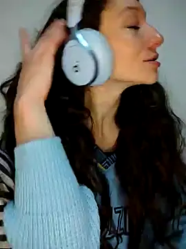 Lucy cole online show from January 8, 6:52 am
