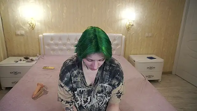 LunaaMayy online show from February 21, 6:20 pm