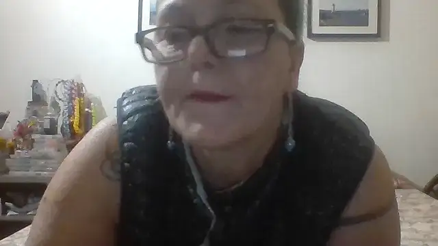 brasiliana49 online show from May 2, 3:44 am