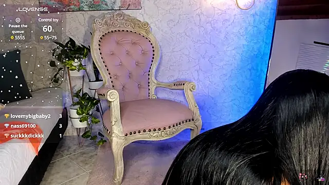 Snapshot of Miss_Ambeer chatting on January 18, 1:40 pm Miss Ambeer online show from January 18, 1:40 pm