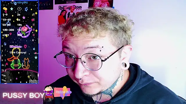 Snapshot of princeFtm chatting on January 6, 4:21 pm princeFtm online show from January 6, 4:21 pm