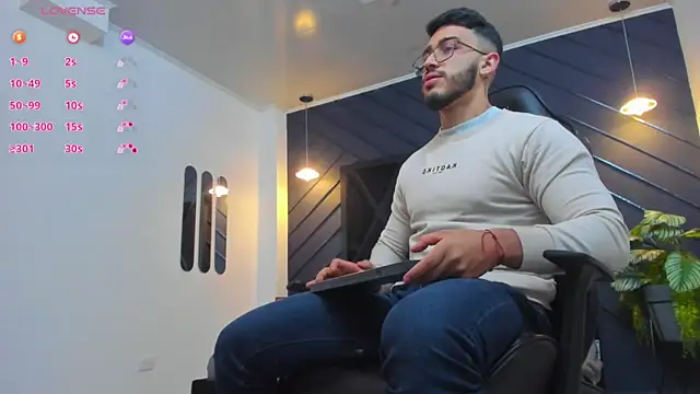 Liam Kleiin online show from October 16, 11:33 am