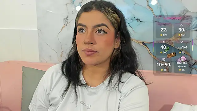 taylor cupper online show from November 29, 1:19 am