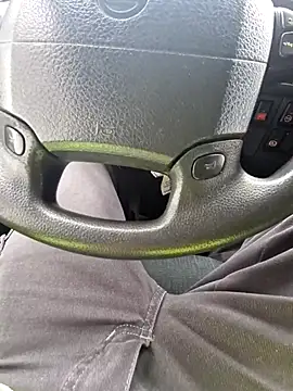 Snapshot of smartzy chatting on November 13, 10:14 am smartzy online show from November 13, 10:14 am