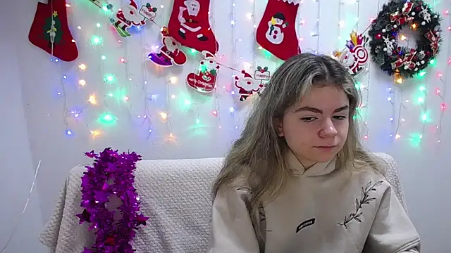 TinaRedly online show from December 29, 6:35 am