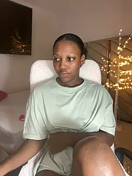 kellya  online show from January 11, 10:59 pm