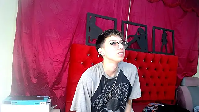  Thomas hot  online show from March 19, 10:00 am