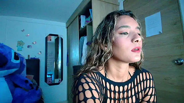 megan collins96 online show from March 31, 11:16 pm