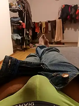 maleesa online show from November 21, 4:27 pm