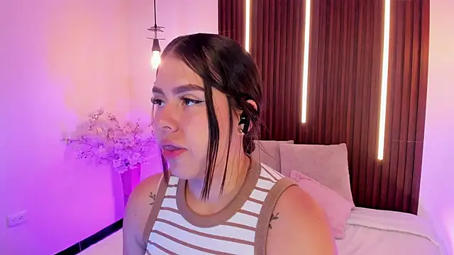 ArianaBaker online show from March 3, 3:29 pm