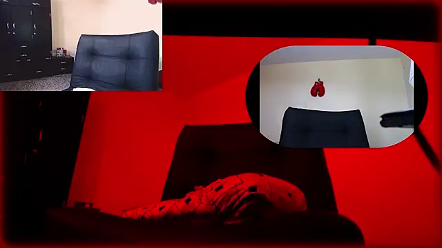 Snapshot of Osiiriis chatting on March 3, 4:56 pm Osiiriis online show from March 3, 4:56 pm