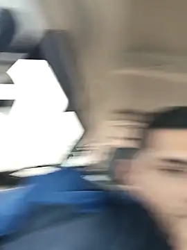 Snapshot of CuchiCuchi chatting on October 20, 6:30 pm CuchiCuchi online show from October 20, 6:30 pm