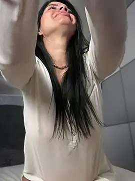  adelle online show from January 13, 6:16 am