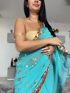  adelle online show from October 18, 11:11 am