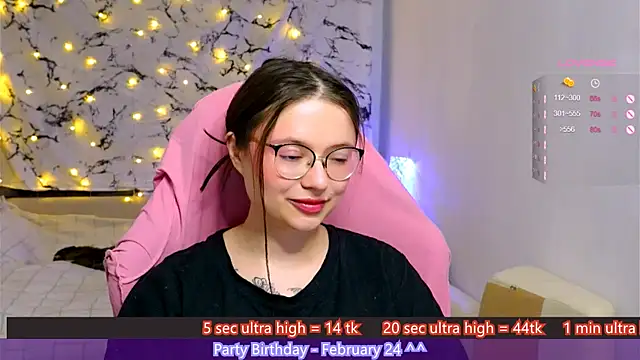 me  hanna online show from February 22, 11:24 pm