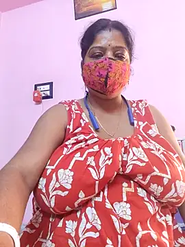 Snapshot of Kayra_34 chatting on February 2, 10:58 am Kayra 34 online show from February 2, 10:58 am