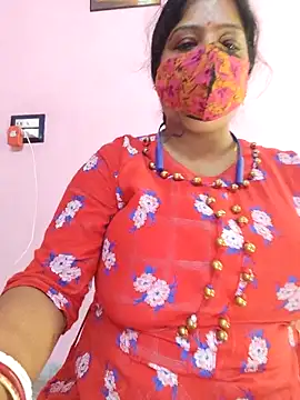 Snapshot of Kayra_34 chatting on February 10, 5:44 am Kayra 34 online show from February 10, 5:44 am