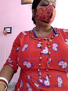 Snapshot of Kayra_34 chatting on February 11, 5:56 am Kayra 34 online show from February 11, 5:56 am