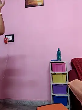 Snapshot of Kayra_34 chatting on February 20, 9:54 am Kayra 34 online show from February 20, 9:54 am