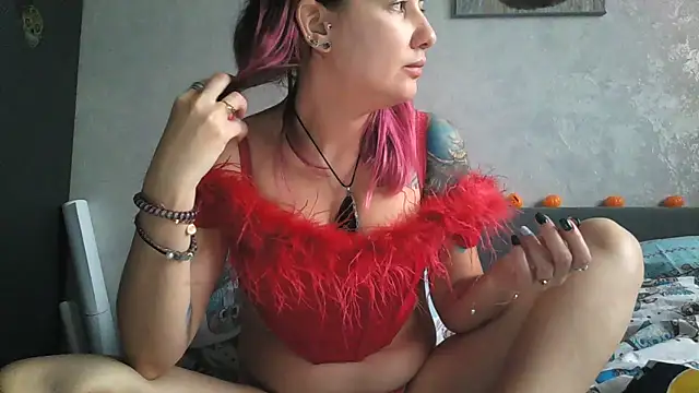 BlueXOwl online show from October 18, 2:07 pm