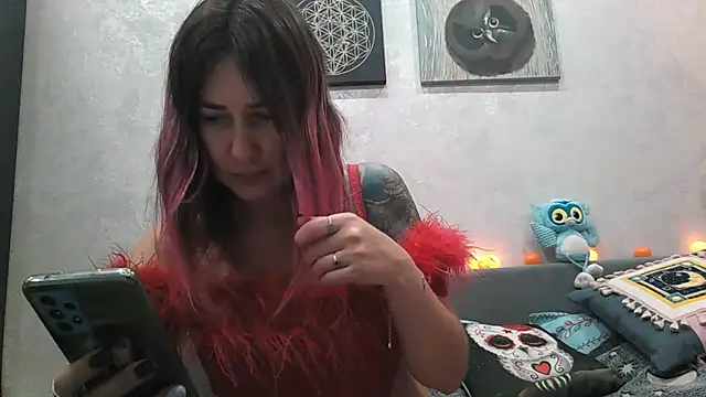 BlueXOwl online show from October 21, 2:40 pm