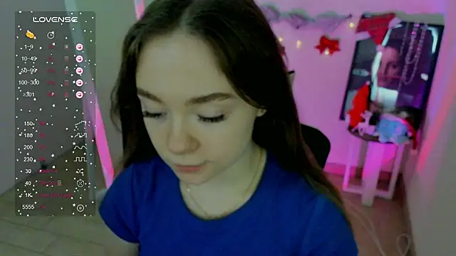 Snapshot of Florence_meow chatting on January 2, 7:44 am Florence meow online show from January 2, 7:44 am